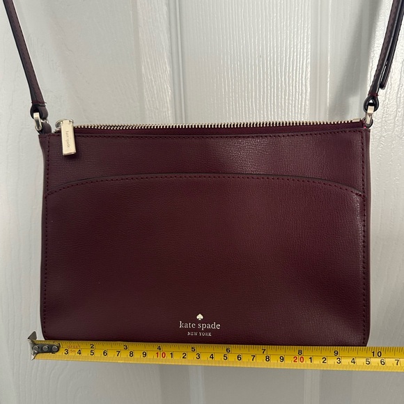 Kate Spade Crossbody maroon color - Picture 4 of 7